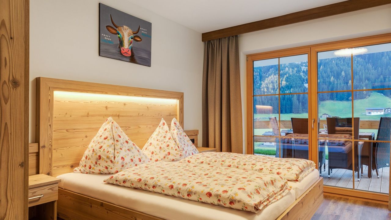 BedRoom BedRoom